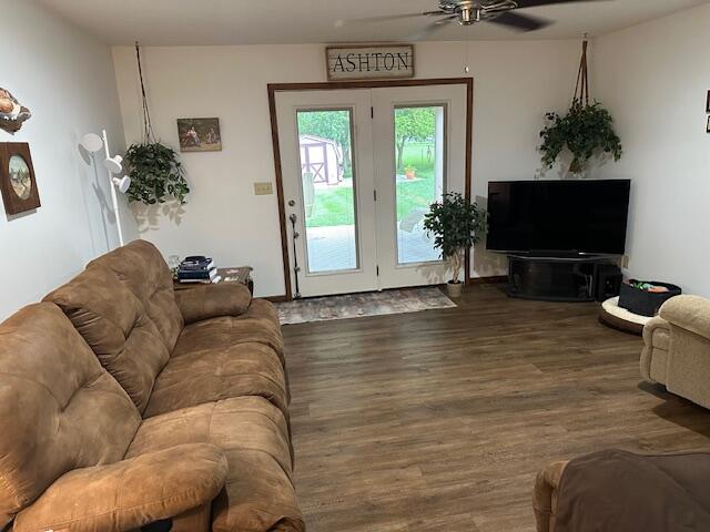 4887 Nashville Road, Troy, Ohio 45373