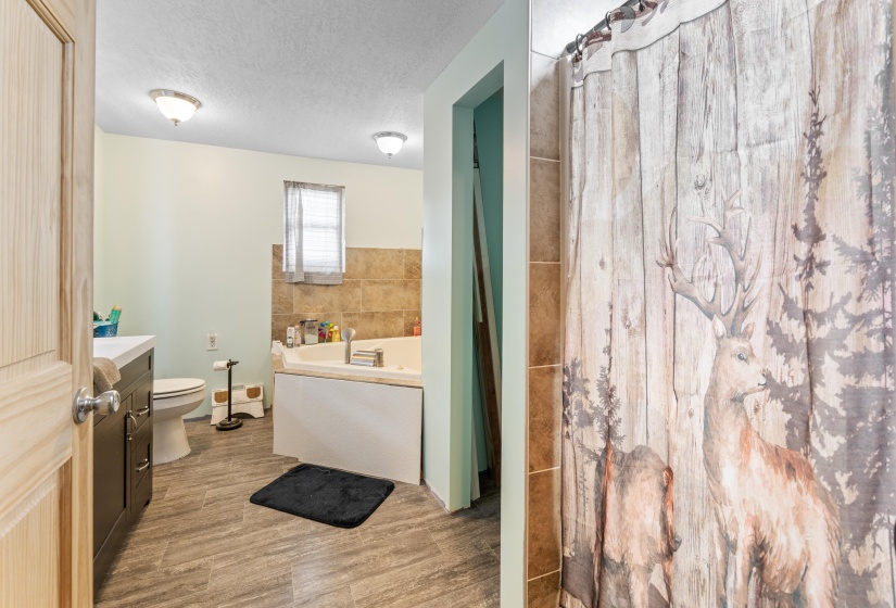 109 Belmont St (Interior Retake-1