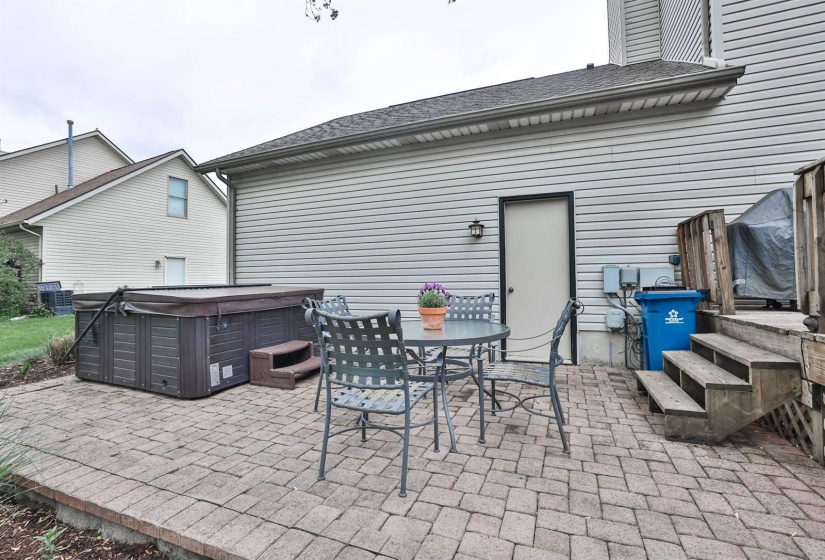 046-Patio