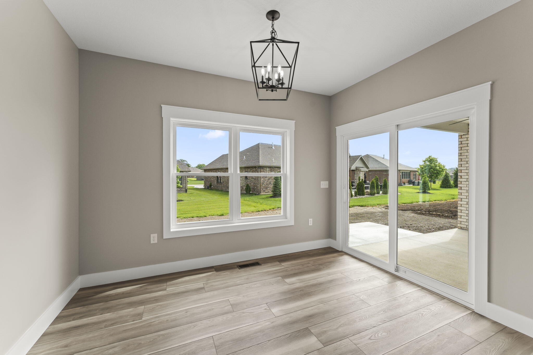 755 Bentley Circle, Troy, Ohio 45373