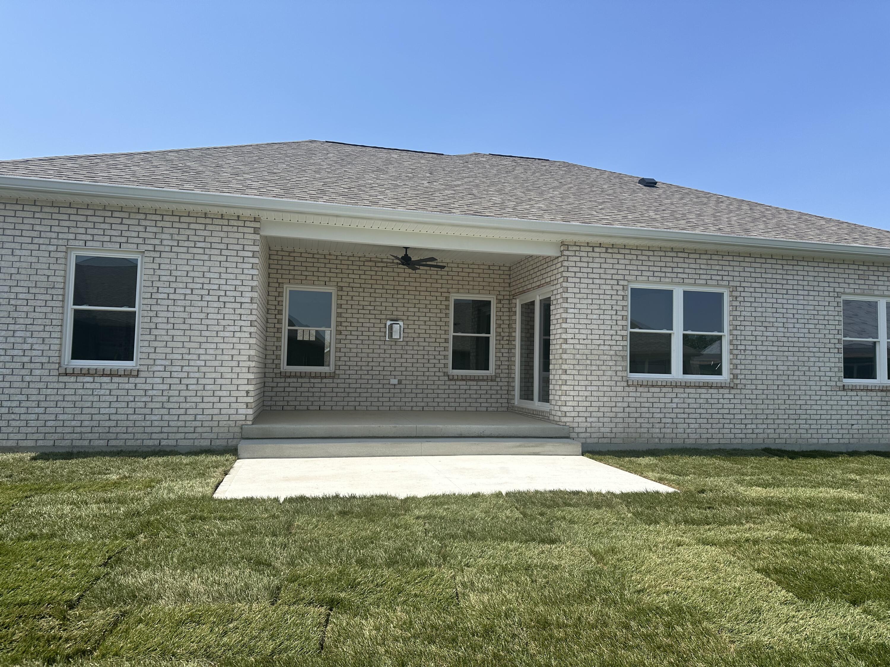 755 Bentley Circle, Troy, Ohio 45373