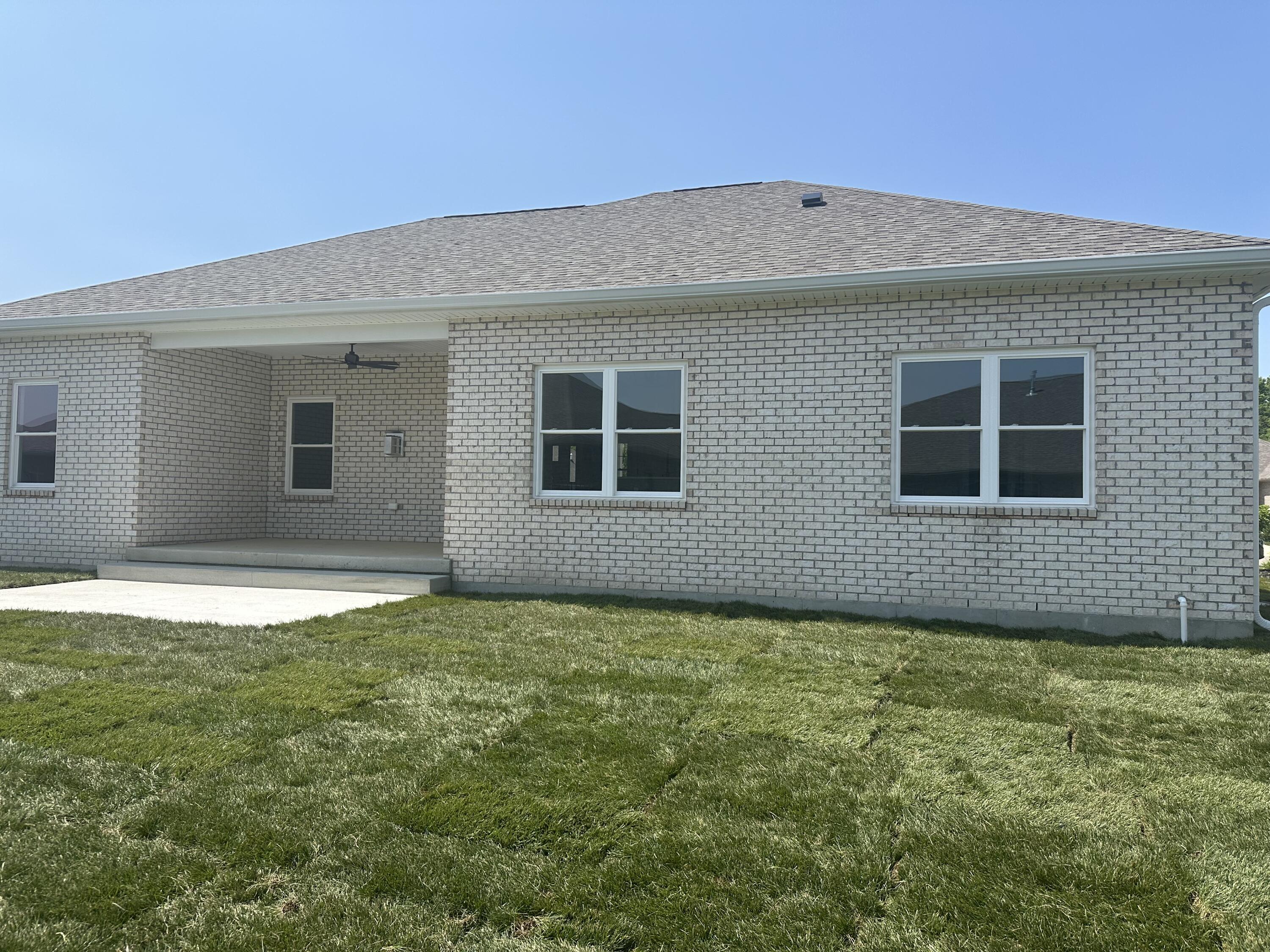 755 Bentley Circle, Troy, Ohio 45373