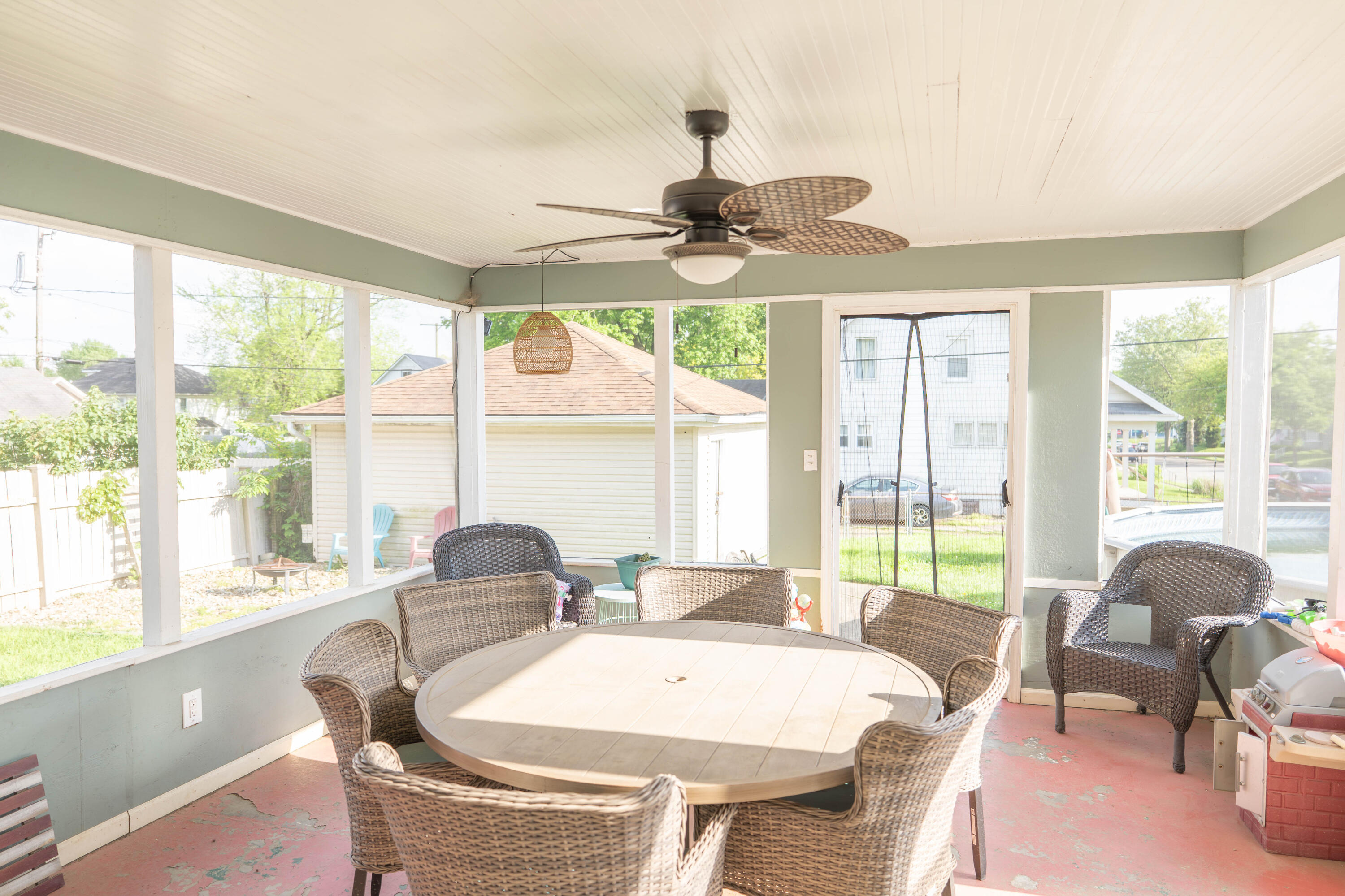 2201 Elmwood Avenue, Springfield, Ohio 45505