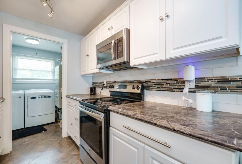18-web-or-mls-5235-wakefield-dr