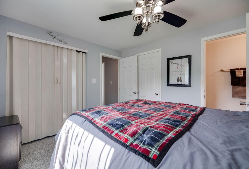 24-web-or-mls-5235-wakefield-dr