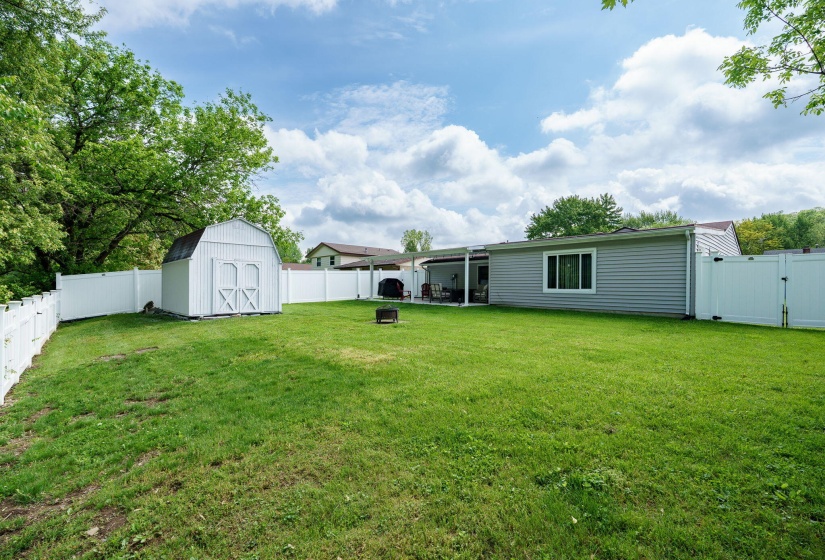 44-web-or-mls-5235-wakefield-dr