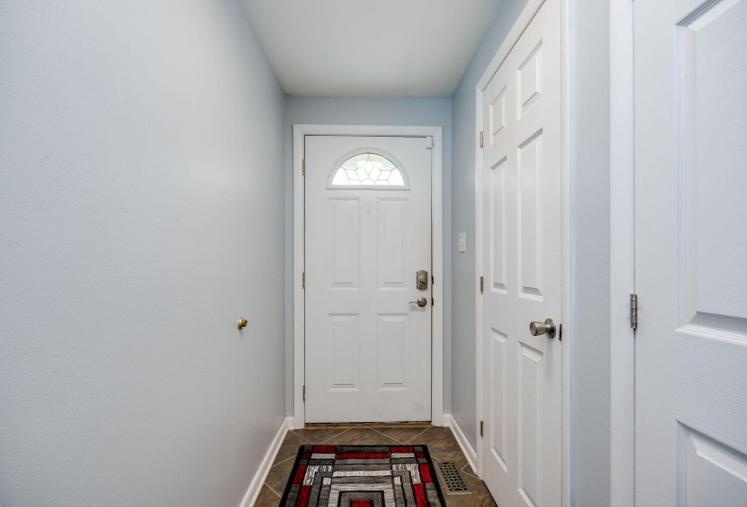 6-web-or-mls-5235-wakefield-dr