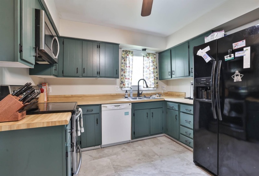 015-Kitchen-2