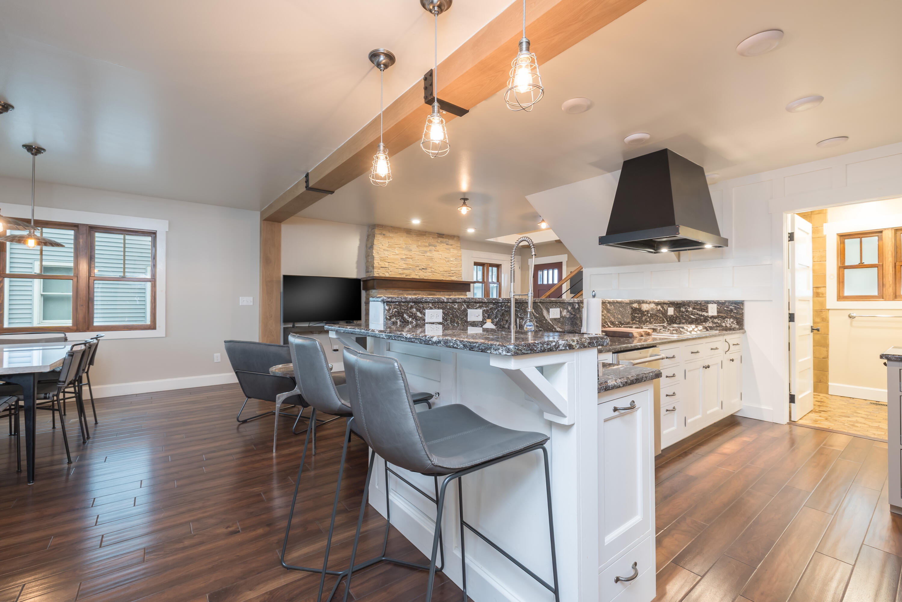 7933 Hickory Avenue, Russells Point, Ohio 43348