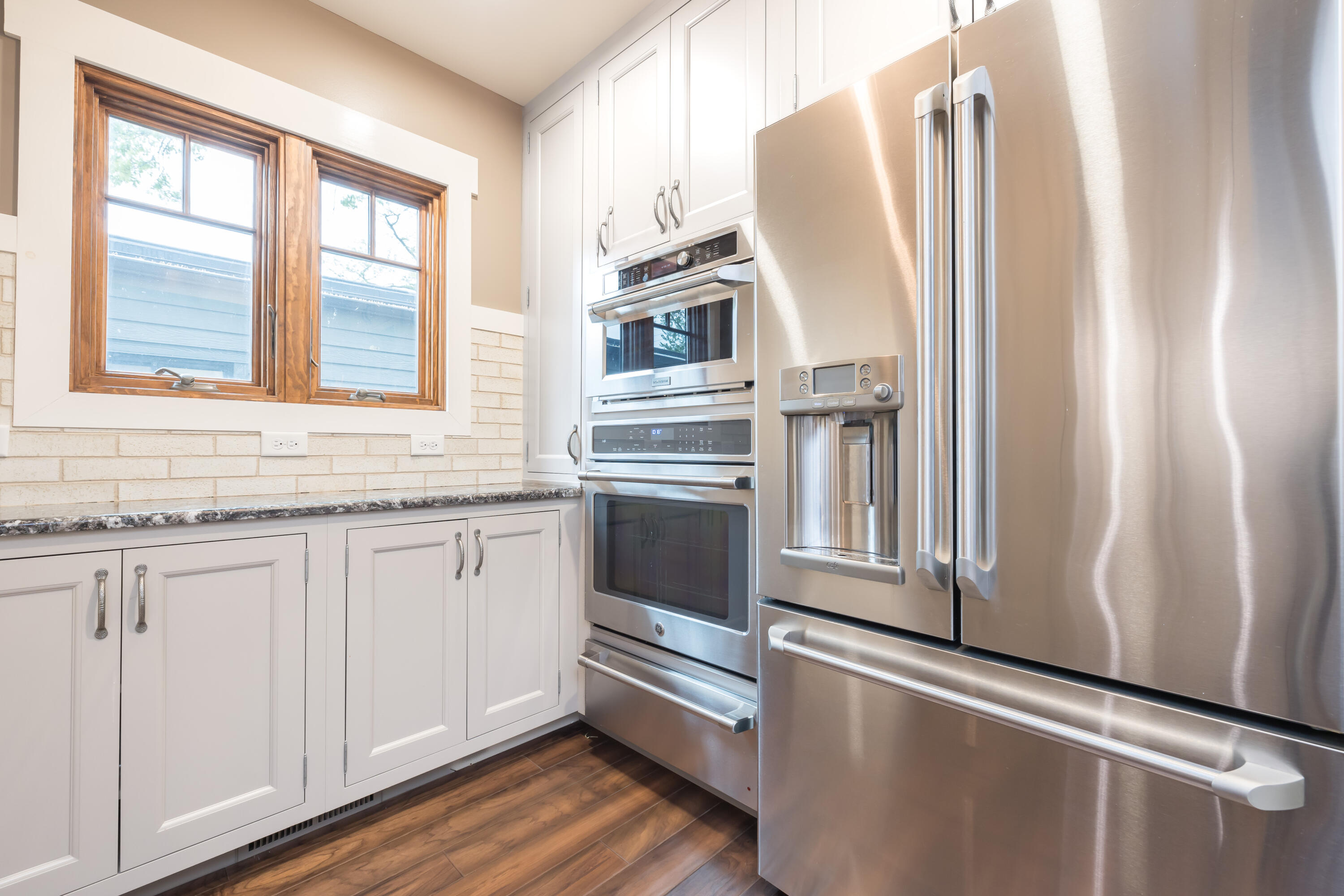 7933 Hickory Avenue, Russells Point, Ohio 43348