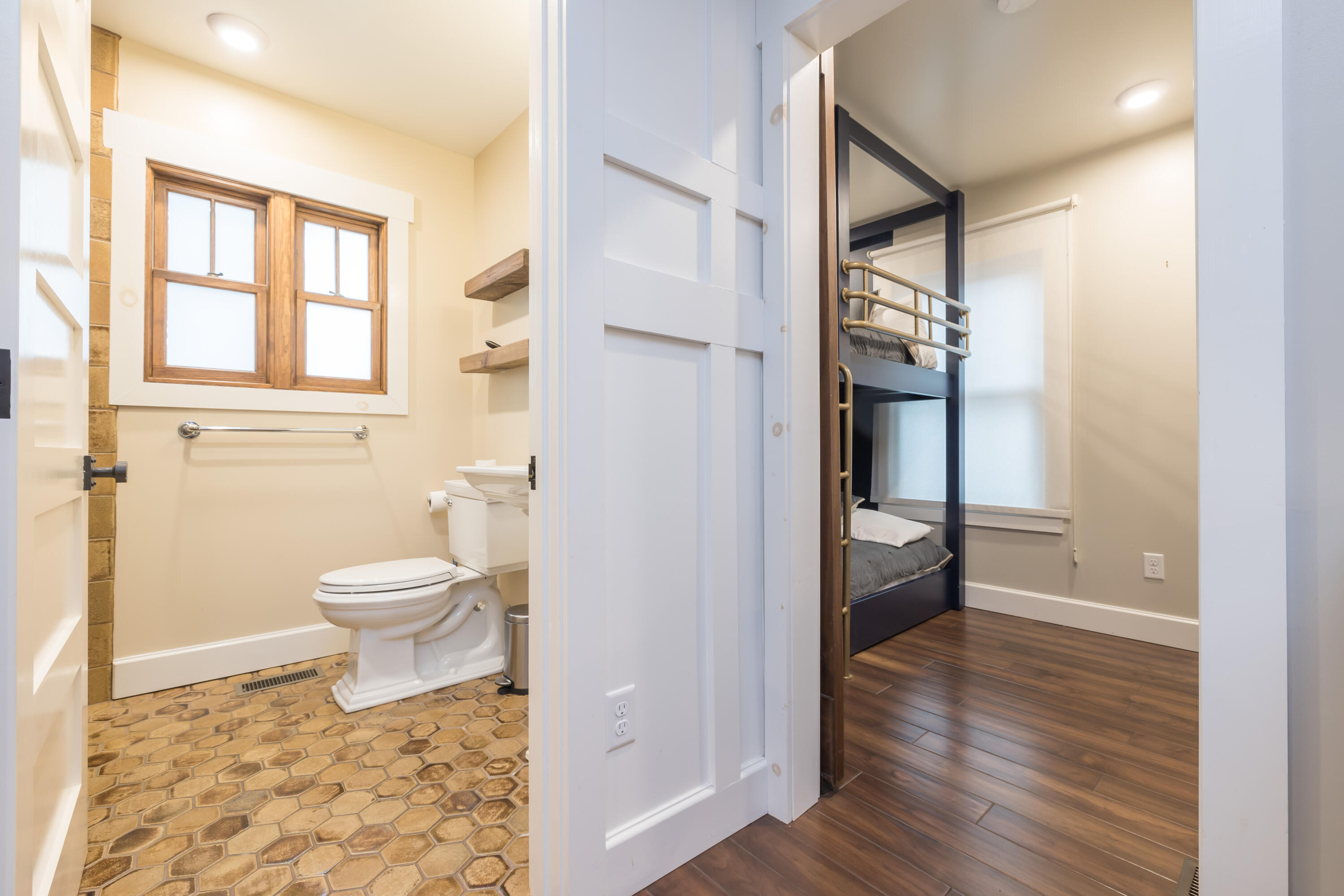 7933 Hickory Avenue, Russells Point, Ohio 43348