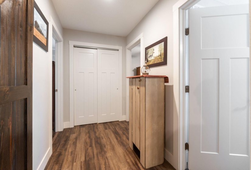 84 Dudley Cir (Interior)-26