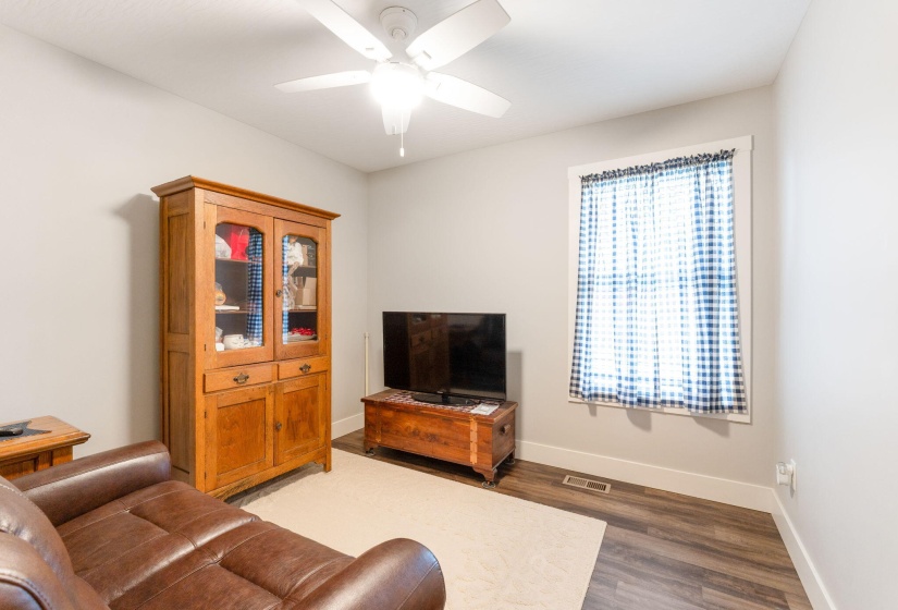 84 Dudley Cir (Interior)-30