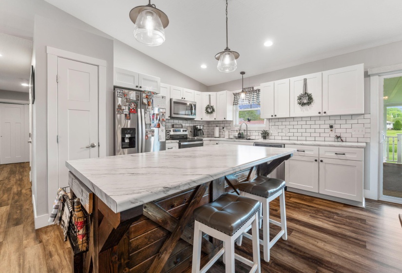 84 Dudley Cir (Interior)-10
