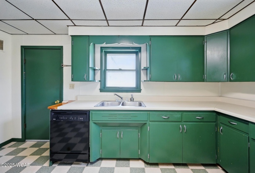 100 South Street, Columbus Grove, Ohio, 3 Bedrooms Bedrooms, ,1 BathroomBathrooms,Residential,For Sale,South,307081