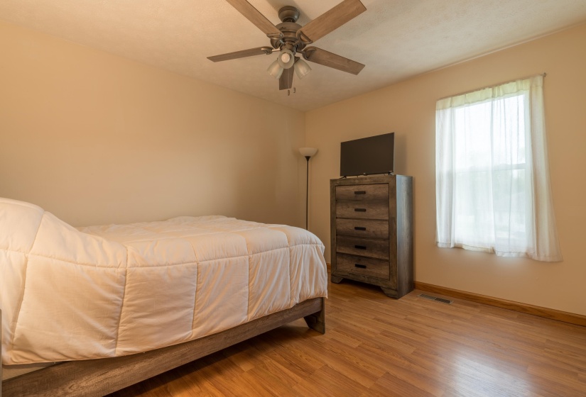 _7R52738-HDR