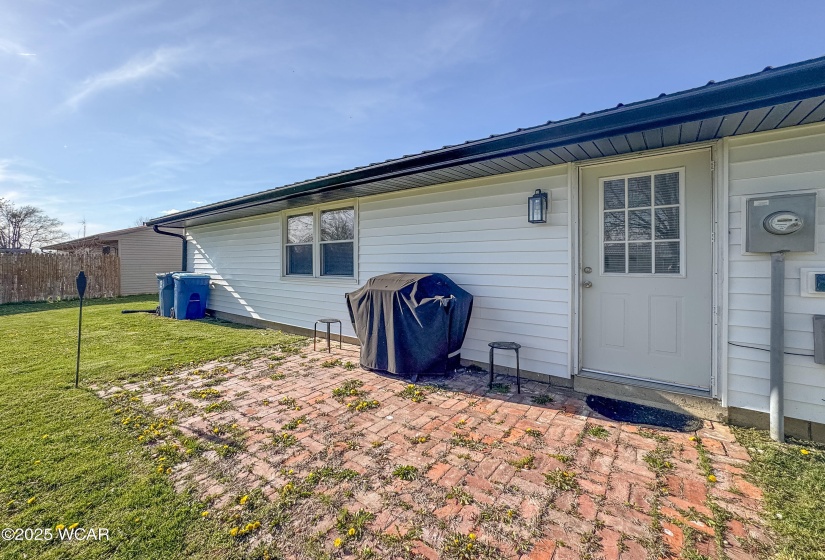 617 Jackson Street, Jackson Center, Ohio, 3 Bedrooms Bedrooms, ,1 BathroomBathrooms,Residential,For Sale,Jackson,306791