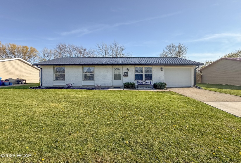 617 Jackson Street, Jackson Center, Ohio, 3 Bedrooms Bedrooms, ,1 BathroomBathrooms,Residential,For Sale,Jackson,306791