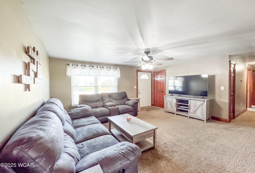 617 Jackson Street, Jackson Center, Ohio, 3 Bedrooms Bedrooms, ,1 BathroomBathrooms,Residential,For Sale,Jackson,306791