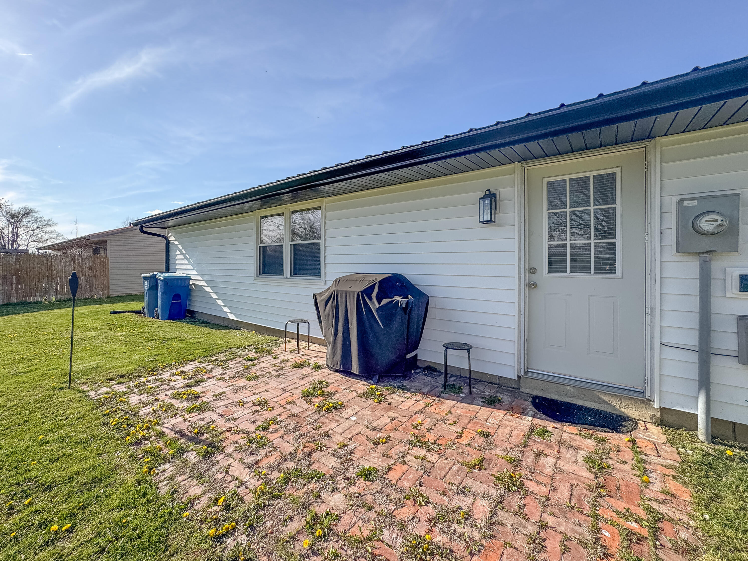 617 Jackson Street, Jackson Center, Ohio 45334