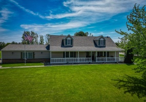 4522 County Road 39, Huntsville, Ohio 43324, 3 Bedrooms Bedrooms, ,2 BathroomsBathrooms,Residential,For Sale,County Road 39,1038716