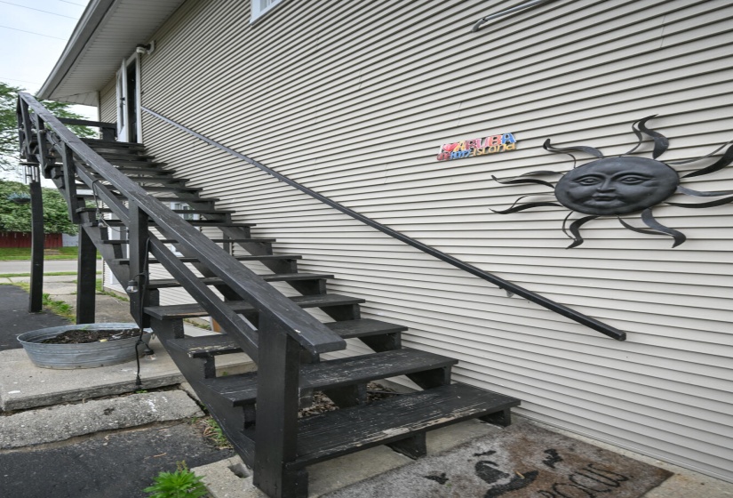 Stairway to apratment