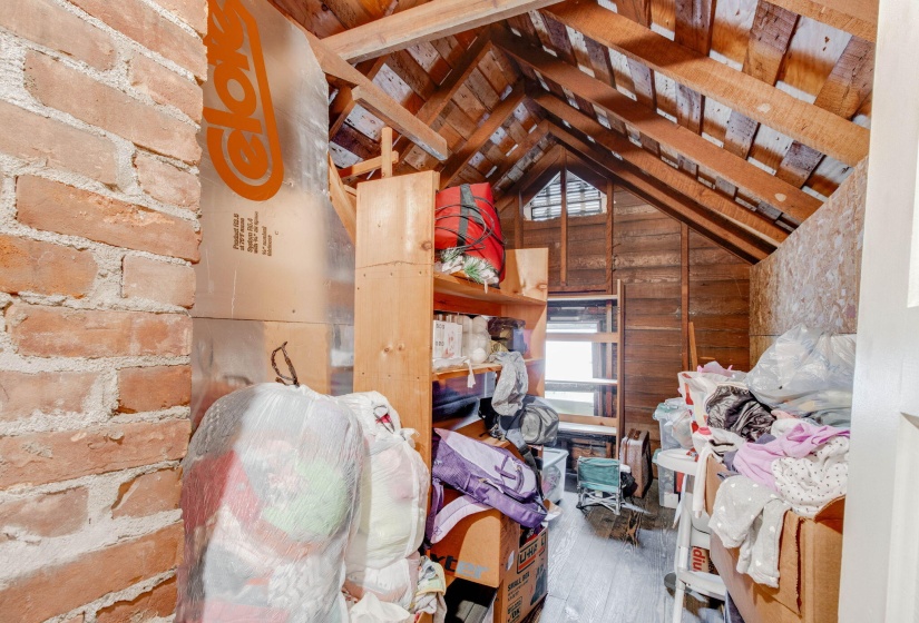 18-web-or-mls-2025 05 06 - 608WPearlSt-W