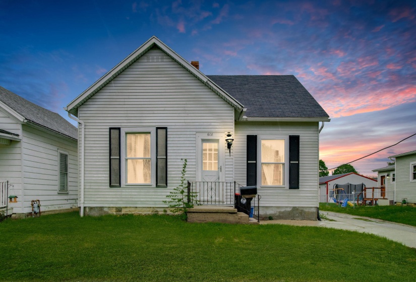 1-web-or-mls-2025-05-06-608WPearlSt-Wapa