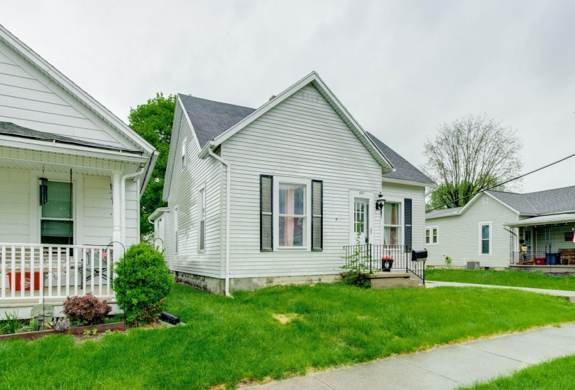 3-web-or-mls-2025 05 06 - 608WPearlSt-Wa