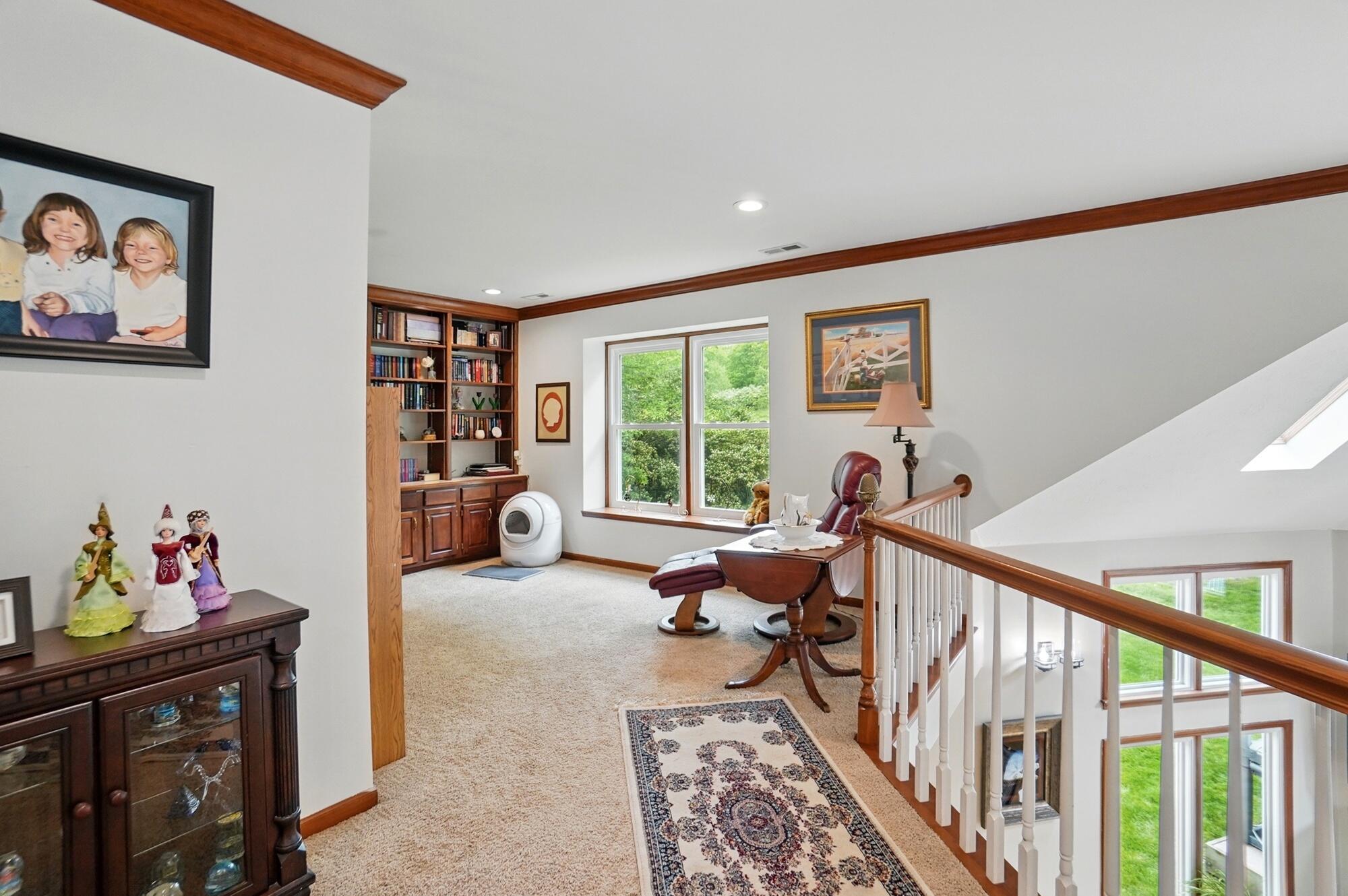 2642 Kilkenny Court, Springfield, Ohio 45503