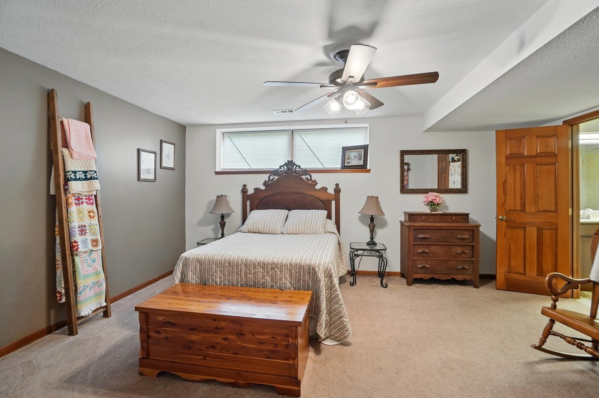 2642 Kilkenny Court, Springfield, Ohio 45503