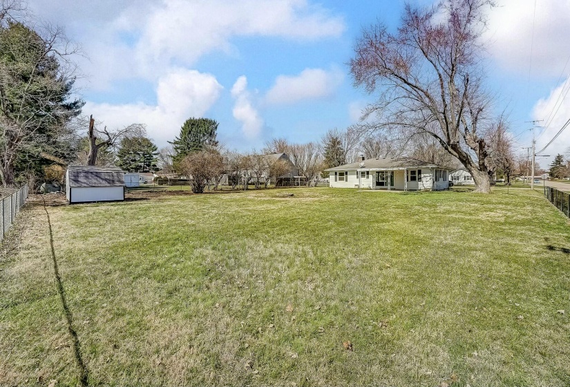 Large rear yard