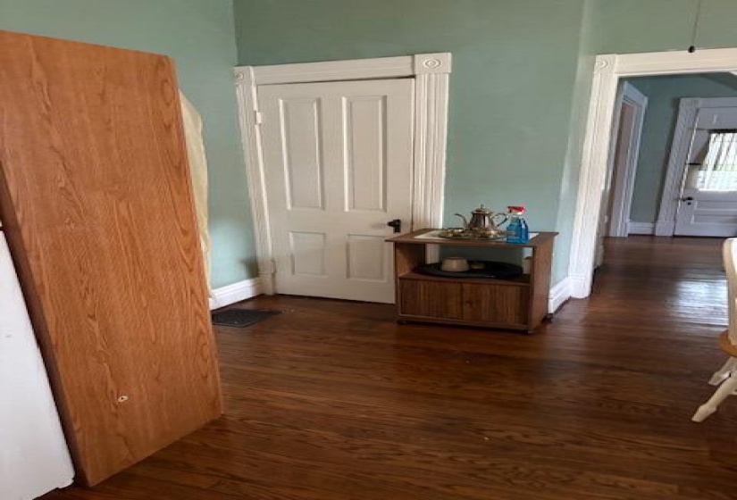 dining room,