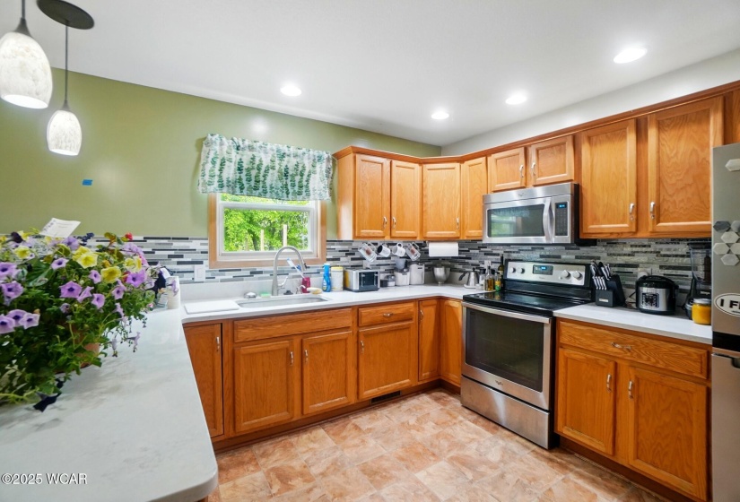 1820 Bishop Lane, Findlay, Ohio, 3 Bedrooms Bedrooms, ,2 BathroomsBathrooms,Residential,For Sale,Bishop,307092