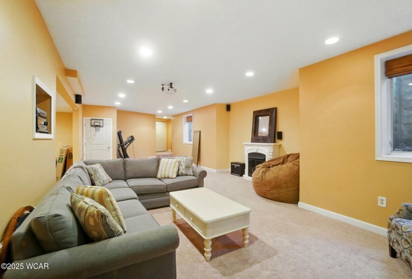 4340 Wintergreen Drive, Lima, Ohio, 4 Bedrooms Bedrooms, ,3 BathroomsBathrooms,Residential,For Sale,Wintergreen,307095