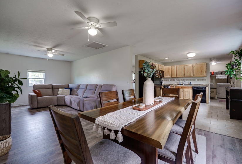 17-web-or-mls-1139-chalet-ave