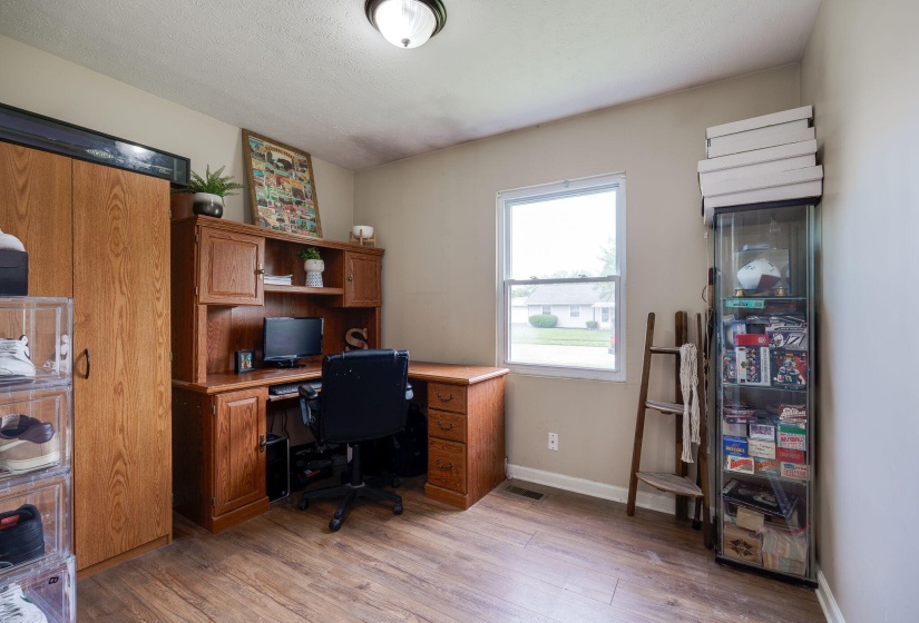 22-web-or-mls-1139-chalet-ave