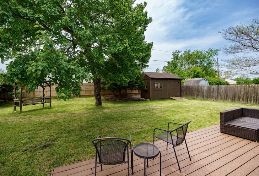 28-web-or-mls-1139-chalet-ave