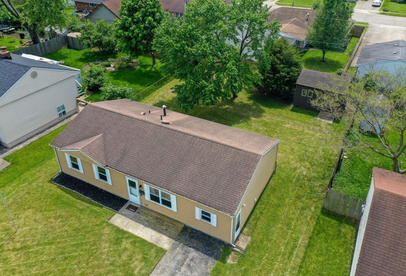 35-web-or-mls-1139-chalet-ave