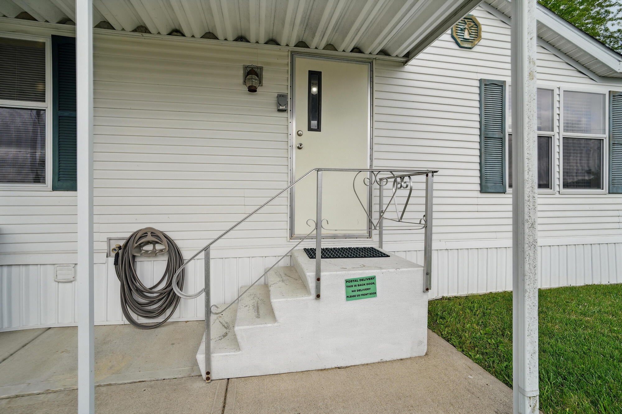 17 Sunset Drive, Springfield, Ohio 45504
