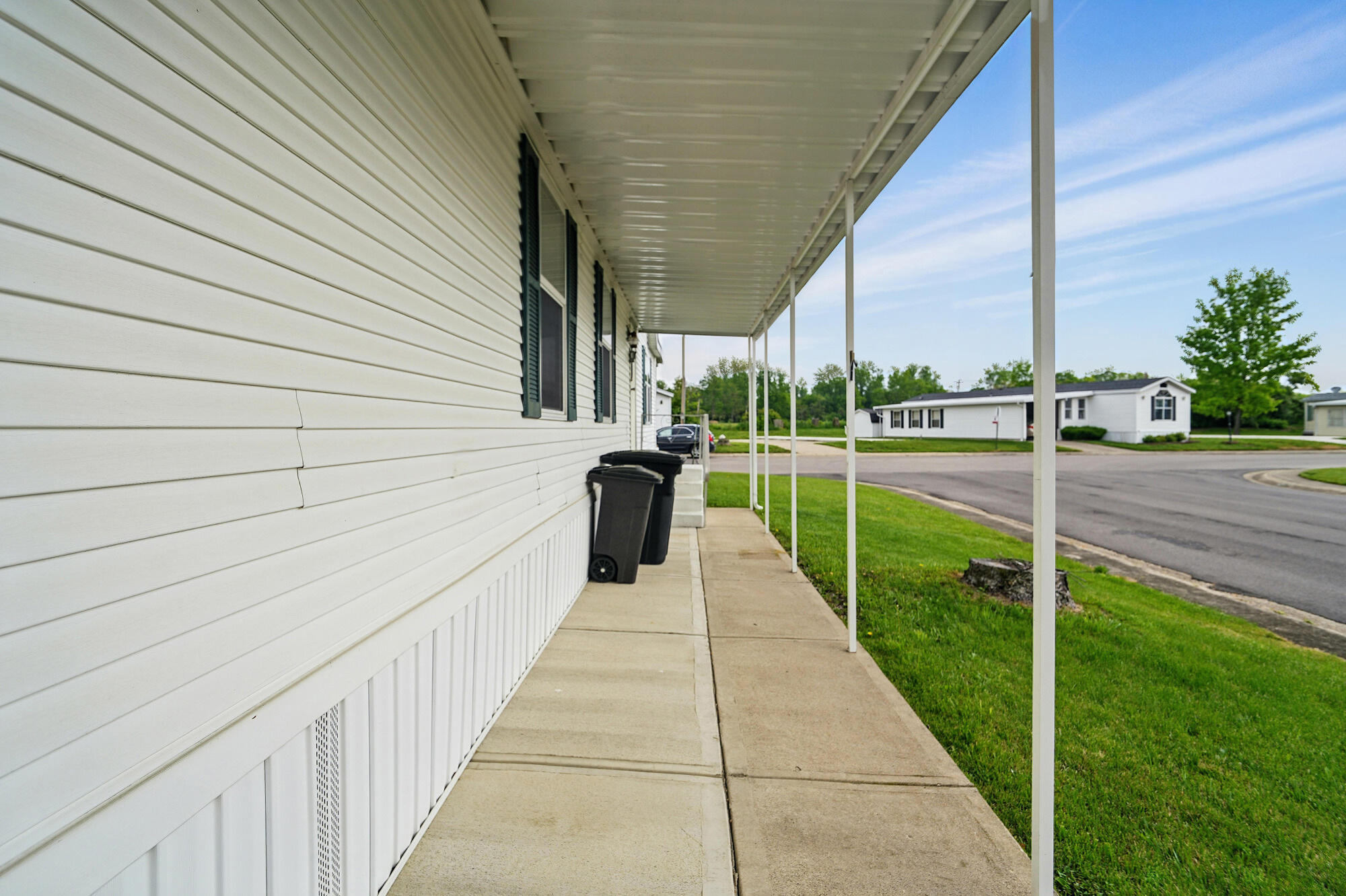 17 Sunset Drive, Springfield, Ohio 45504
