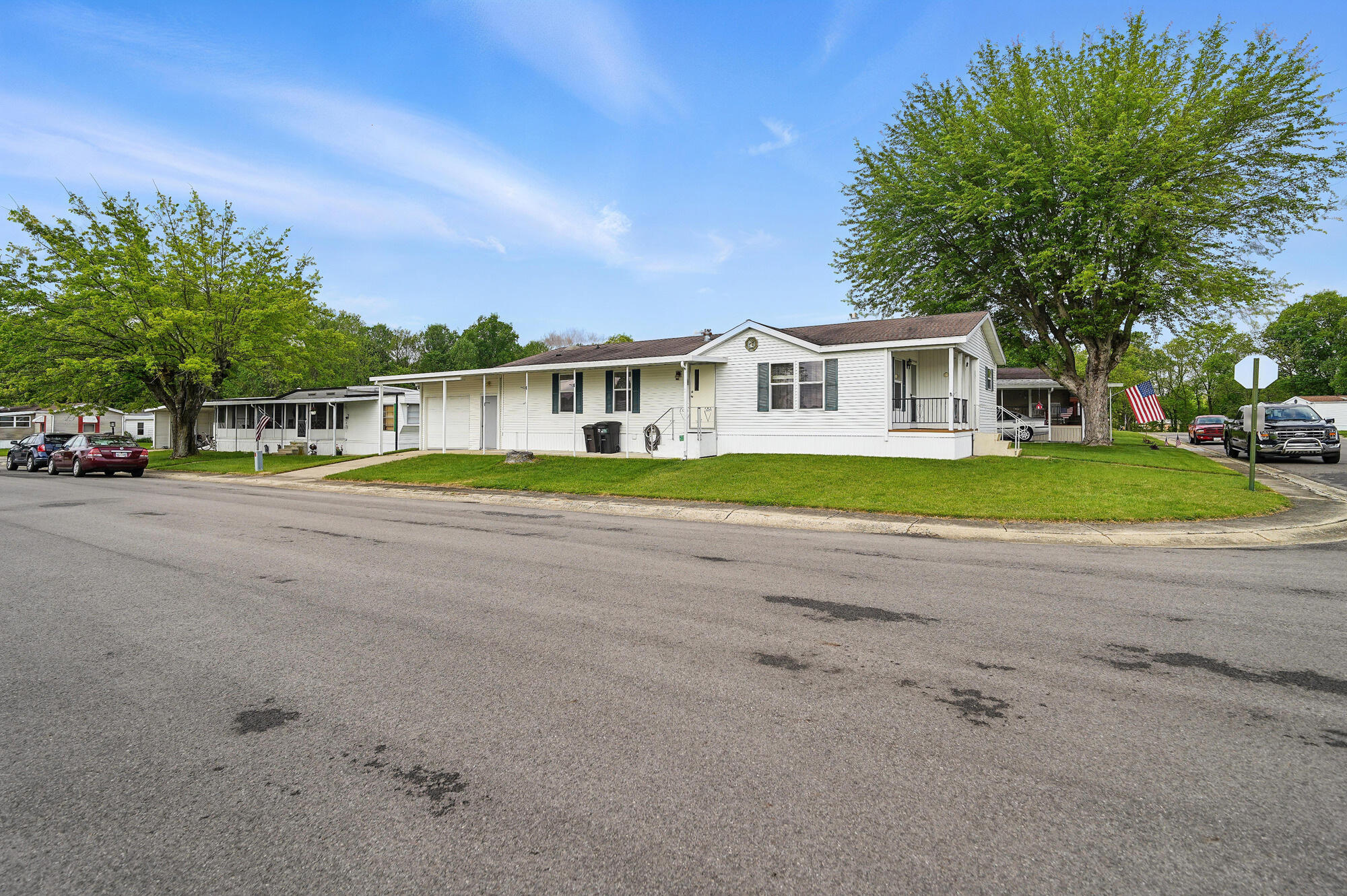 17 Sunset Drive, Springfield, Ohio 45504