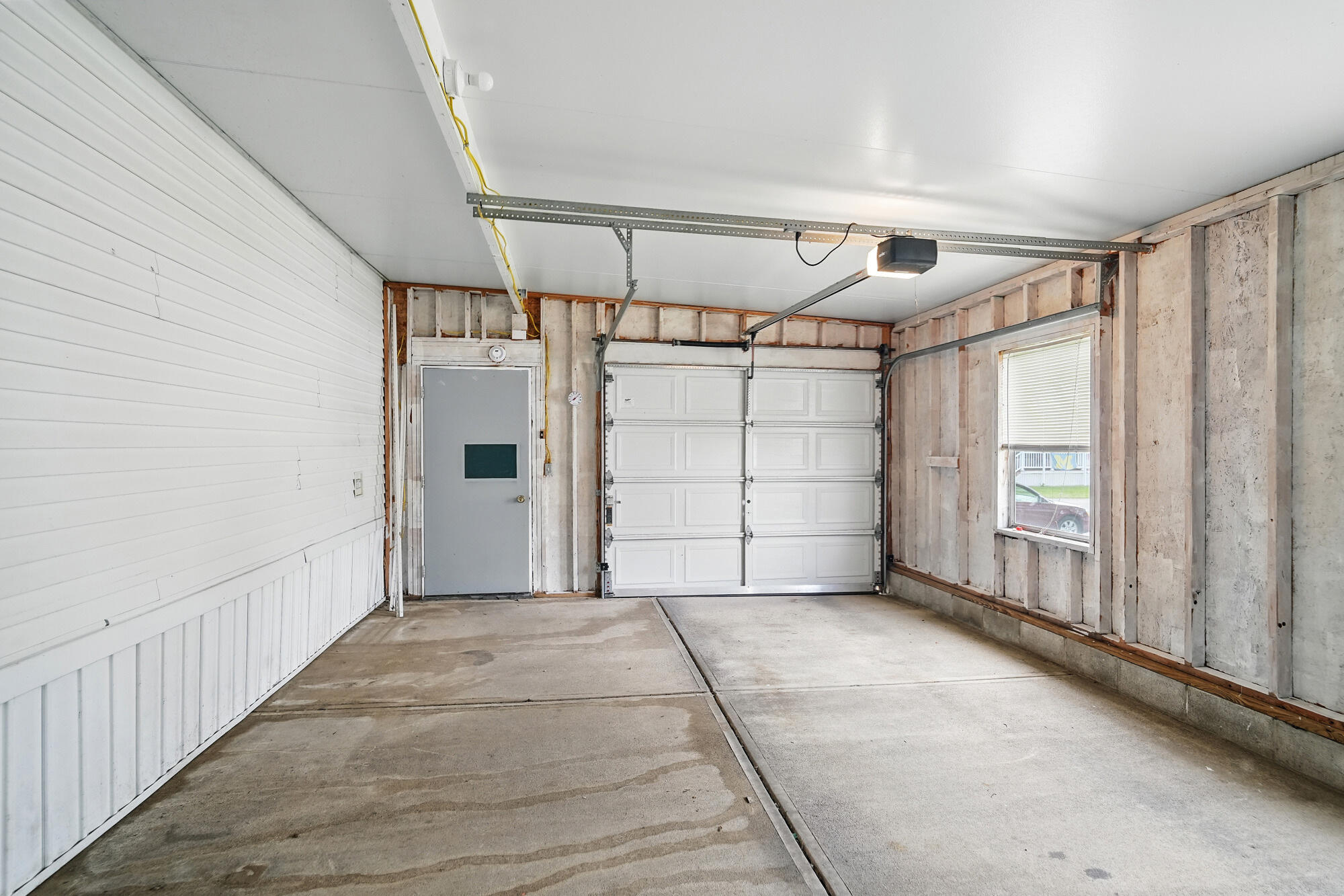17 Sunset Drive, Springfield, Ohio 45504