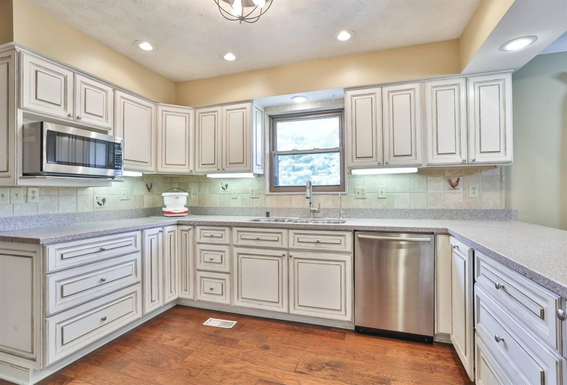 013-Kitchen-2
