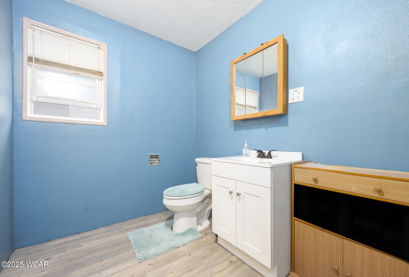 209 Auburn Avenue, Bellefontaine, Ohio, 3 Bedrooms Bedrooms, ,1 BathroomBathrooms,Residential,For Sale,Auburn,306640