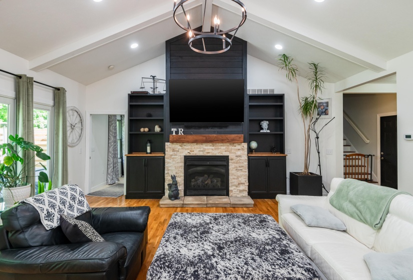 4559 Baker Rd 19