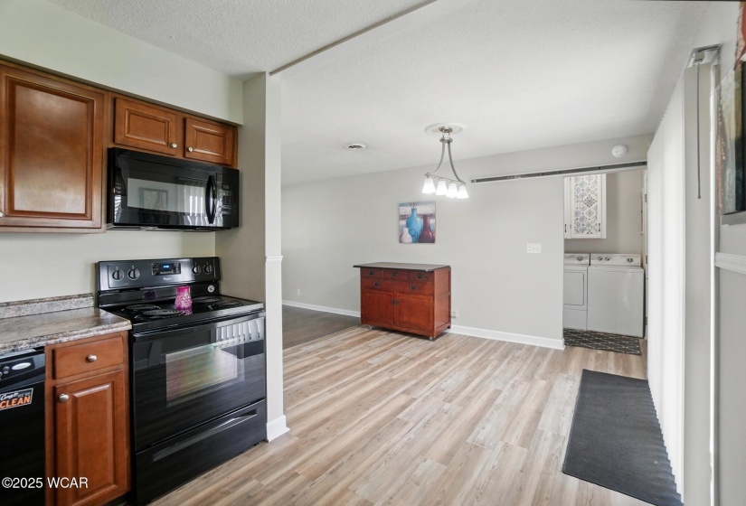 2911 Lakewood Avenue, Lima, Ohio, 3 Bedrooms Bedrooms, ,1 BathroomBathrooms,Residential,For Sale,Lakewood,307113