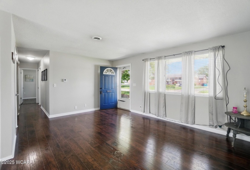 2911 Lakewood Avenue, Lima, Ohio, 3 Bedrooms Bedrooms, ,1 BathroomBathrooms,Residential,For Sale,Lakewood,307113