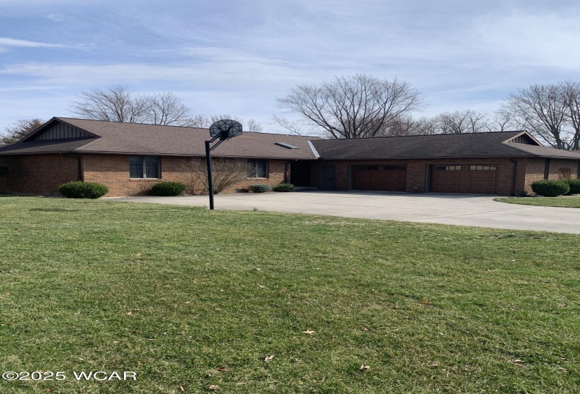 1300 Woodworth Dr Drive, Findlay, Ohio, 3 Bedrooms Bedrooms, ,2 BathroomsBathrooms,Residential,For Sale,Woodworth Dr,307114