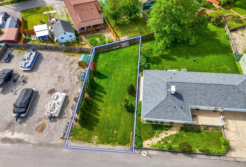8828 Chautauqua LAND-5